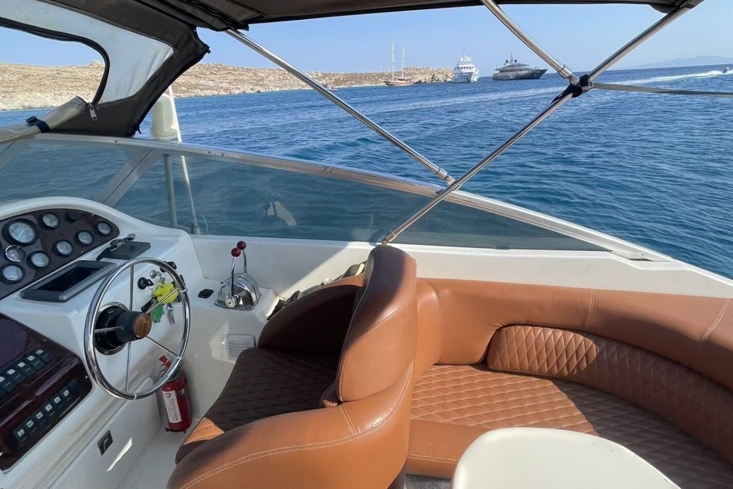M/Y “NALA”